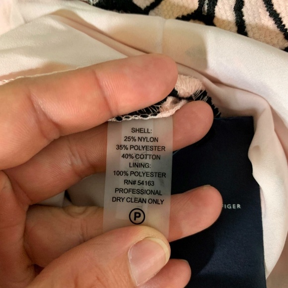 Tommy Hilfiger Dress Pink Black Floral Shift Sz 10 - Picture 6 of 6